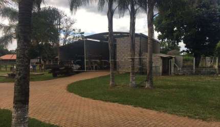 Rural Chácara com Condomínio em São Carlos