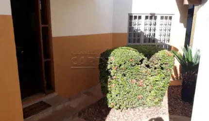 Casa para venda e locação com 04 dormitórios no Vila Harmonia, Araraquara.