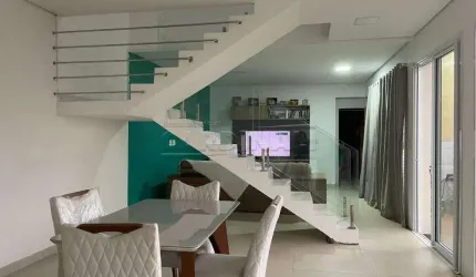 Excelente localização.