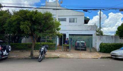 Casa Sobrado em São Carlos