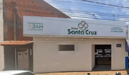 Oportunidade Única: Casa no Centro de Ibaté com Salão Comercial