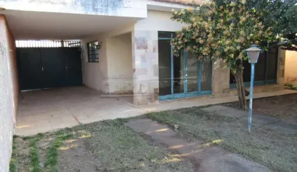 Casa Padrão em Dourado