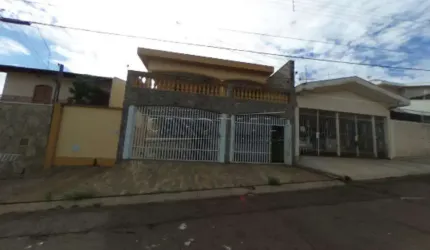 Casa Sobrado em São Carlos