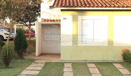 Casa de condomínio com 1 dormitório e 1 suíte em São Carlos