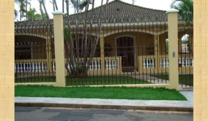 Casa Padrão em São Carlos