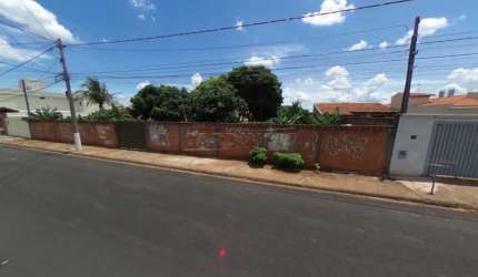 Terreno Padrão em São Carlos