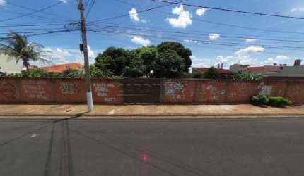 Terreno Padrão em São Carlos