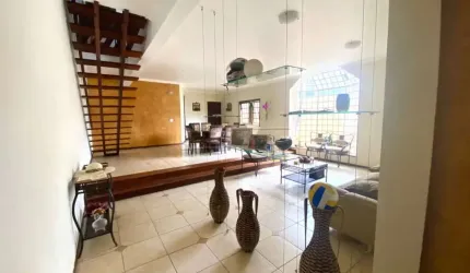 Casa Sobrado em São Carlos