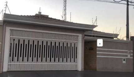 Casa Padrão em São Carlos