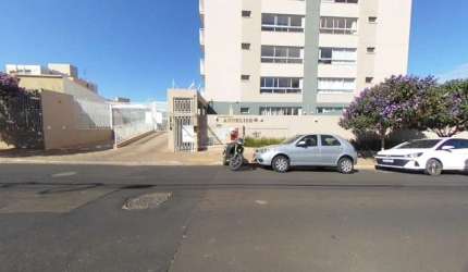 apartamento de dois dormitórios sendo m suíte