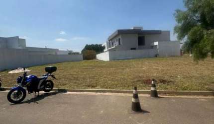 Terreno Condomínio em São Carlos
