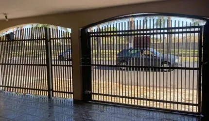 Casa à Venda no Encanto do Planalto ? 2 Quartos, 2 Vagas, Ar-Condicionado ? R$340.000,00