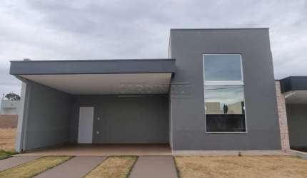 Grande oportunidade de adquirir uma linda e confortável casa no Condomínio Bella Vittá
