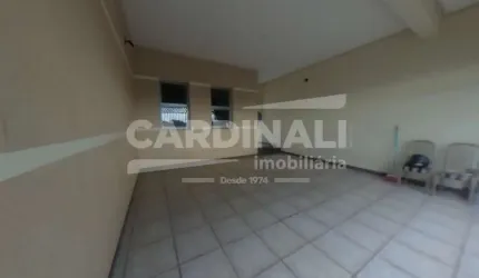 Casa sobrado padrão com excelente localização e muito amplo para conforto da família