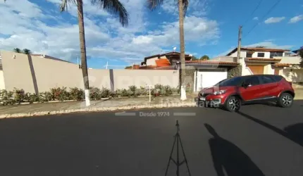 Gostaria de uma casa no residencial Samambaia em São Carlos? Esta é sua grande chance!