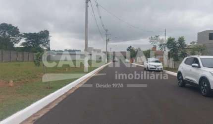 Terreno Condomínio em São Carlos