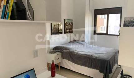 Apartamento localizado na área central alta da cidade com muitos comércios em toda sua volta e também mercado.