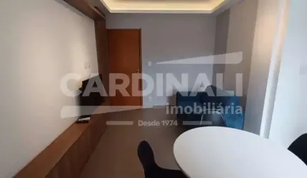 Apartamento mobiliado para locação com 1 dormitório no Edifício Izzy, Campinas.