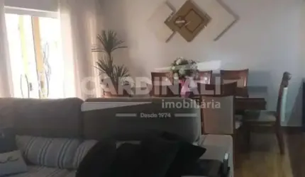 Casa Sobrado em São Carlos