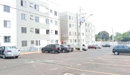 Apartamento com ótima localização, área de lazer completo
