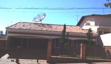Casa Padrão em Dourado