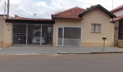 Casa Padrão em São Carlos