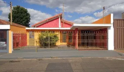 Casa Padrão em São Carlos