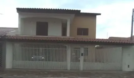 Casa Padrão em São Carlos