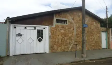 Casa Padrão em São Carlos