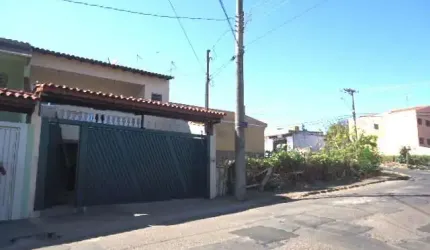 Casa Padrão em São Carlos