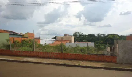 Terreno Padrão em São Carlos