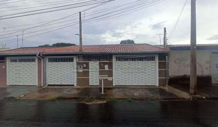 Casa Padrão em São Carlos