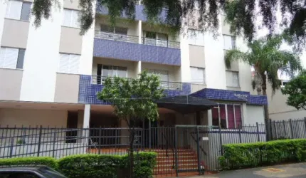 Apartamento com 2 dormitórios e 1 suíte no Centro próximo ao São Carlos Clube