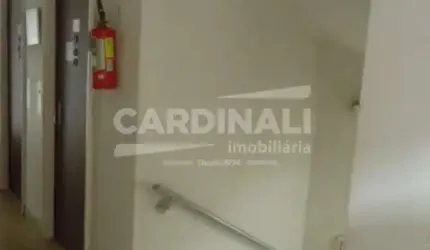 Apartamento com 2 dormitórios no Núcleo Res. Silvio Vilari próximo a Prefeitura Municipal em São Carlos