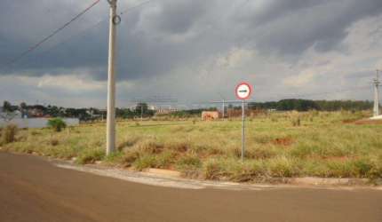 Terreno Padrão em São Carlos