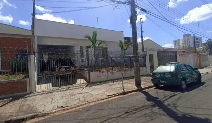 Casa Padrão em São Carlos