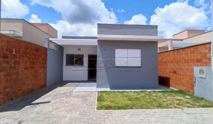 Casa de condomínio com 2 dormitórios em São Carlos