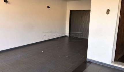 Casa Padrão em São Carlos