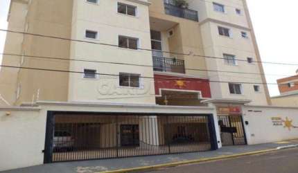 Apartamento com 1 dormitório no Centro próximo a Escola Prof. Sebastião de Oliveira Rocha em São Carlos