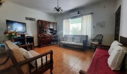 Casa Isolada de 2 dormitórios no Tude Bastos - Praia Grande!!!!