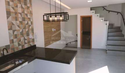 Casa DUPLEX em Condomínio Fechado na Mirim, 2 suítes, confira em Praia Grande.