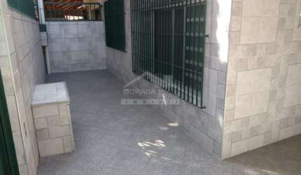 Casa RESIDENCIAL e COMERCIAL no Boqueirão, 2 dormitórios, confira na imobiliária em Praia Grande.