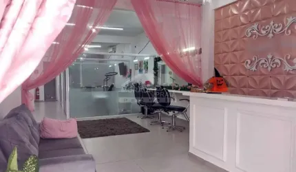 Comercial na área de estética na Guilhermina, confira somente em Praia Grande.