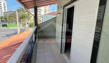 Sobrado na Vila Tupi de 3 dormitórios, piscina, confira em Praia Grande.