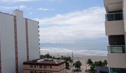 Apartamento frente mar de 2 dormitórios, sacada, confira em Praia Grande.