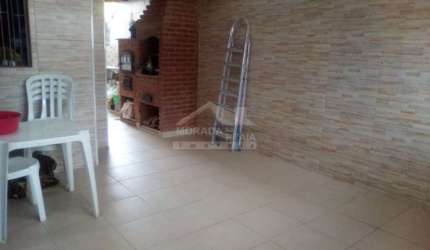 Casa Geminada no Canto do FORTE, 2 dormitórios, 2 vagas, confira na imobiliária em Praia Grande.