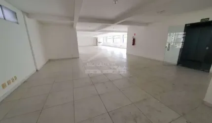 Prédio COMERCIAL no CENTRO da Guilhermina com 2.930 m², 35 Vagas, Só na Imobiliária em Praia Grande.