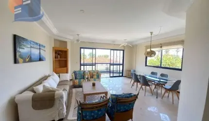 Amplo apartamento 01 quadra do Mar!