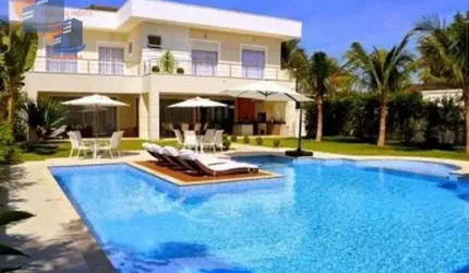 Casa em Condomínio Decorada e Porteira Fechada Enseada.