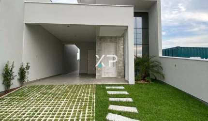 Casa no Aririú Palhoça com 2 dormitórios, 2 banheiros e 1 vaga de garagem